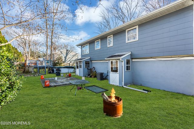 1624 Shady Lane, Toms River, NJ 08753