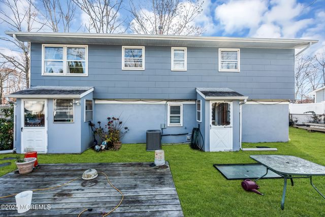 1624 Shady Lane, Toms River, NJ 08753