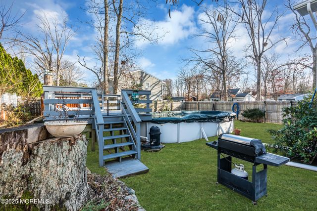 1624 Shady Lane, Toms River, NJ 08753