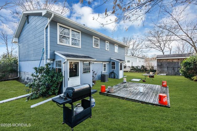 1624 Shady Lane, Toms River, NJ 08753