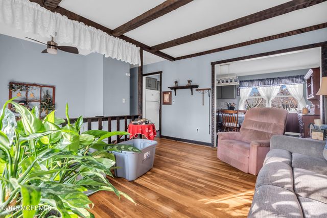 1624 Shady Lane, Toms River, NJ 08753