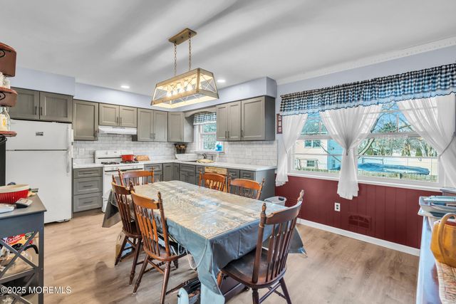 1624 Shady Lane, Toms River, NJ 08753