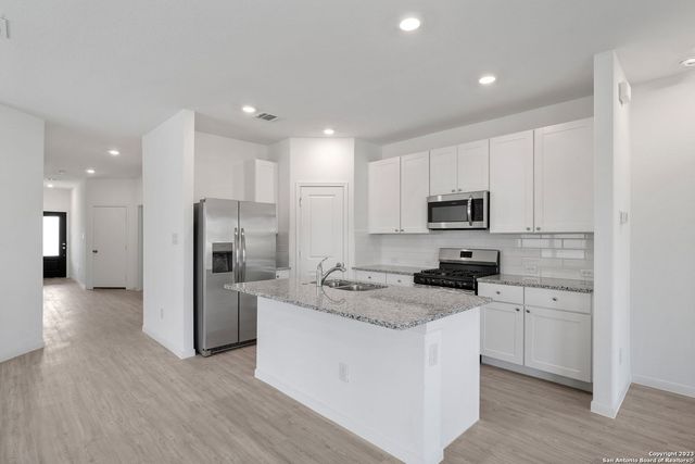 4431 Revetment Way, San Antonio, TX 78223