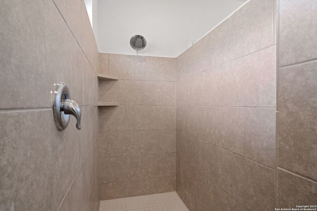 4431 Revetment Way, San Antonio, TX 78223