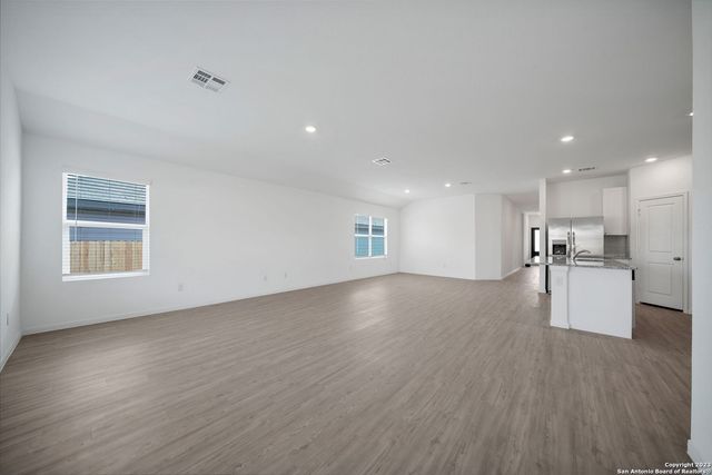 4431 Revetment Way, San Antonio, TX 78223