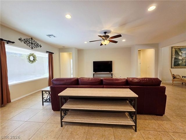 2312 Perrysburg Drive, Henderson, NV 89044