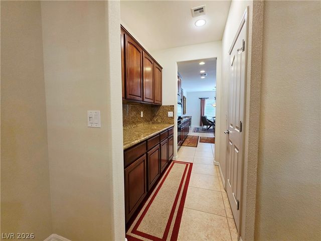 2312 Perrysburg Drive, Henderson, NV 89044