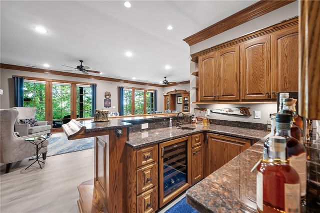528 South Point Boulevard, Sunset, SC 29685