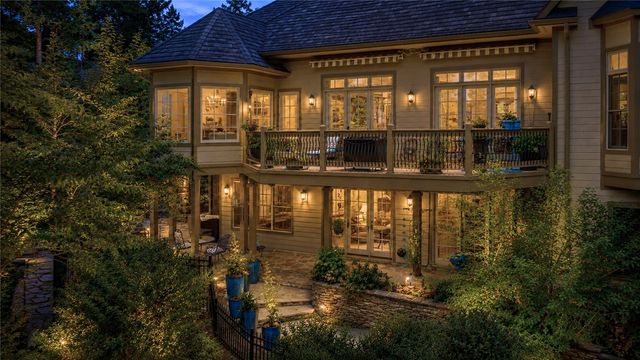 528 South Point Boulevard, Sunset, SC 29685