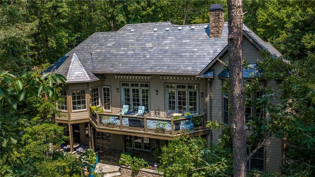 528 South Point Boulevard, Sunset, SC 29685
