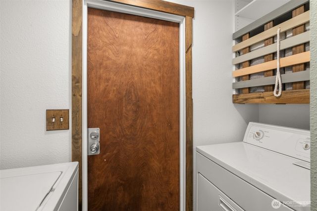 15609 94th Avenue Ct E, Puyallup, WA 98375