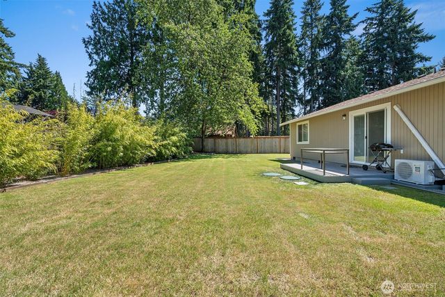 15609 94th Avenue Ct E, Puyallup, WA 98375