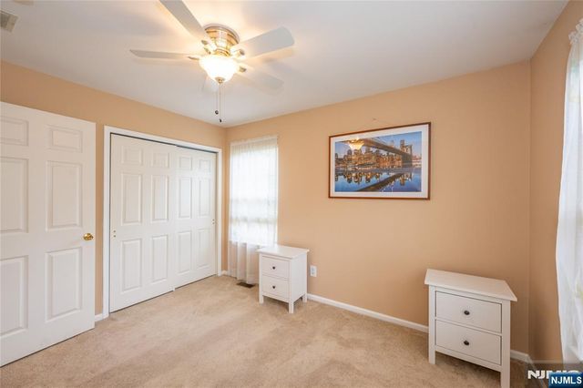 533 Cascade Court, Mahwah, NJ 07430