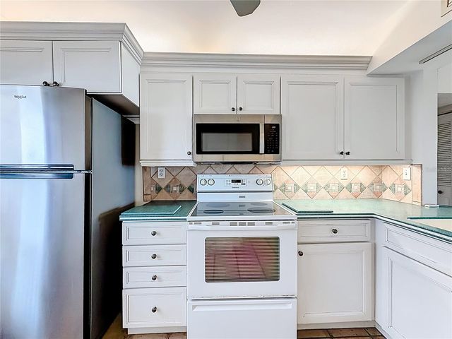 6211 SUN BOULEVARD 211, Tierra Verde, FL 33715