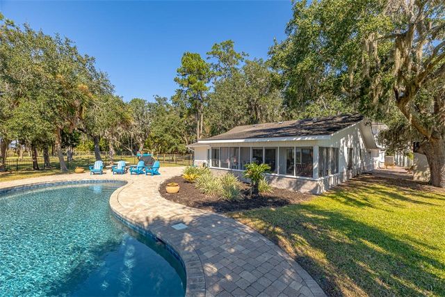 437 Mimosa Drive, St Simons Island, GA 31522