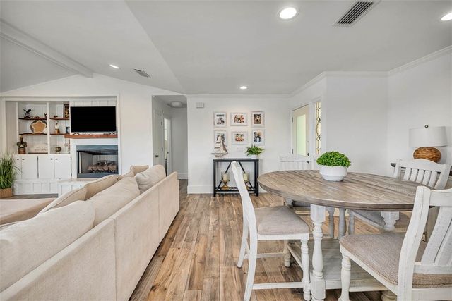 437 Mimosa Drive, St Simons Island, GA 31522