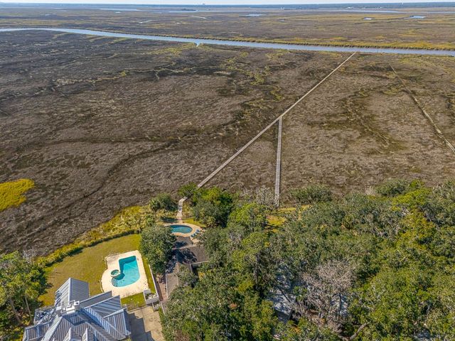 437 Mimosa Drive, St Simons Island, GA 31522