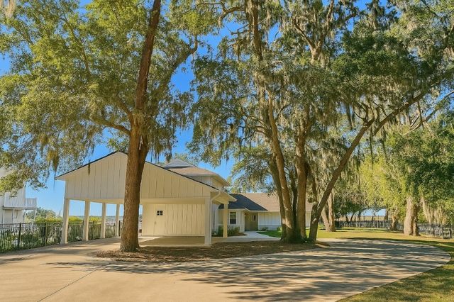437 Mimosa Drive, St Simons Island, GA 31522