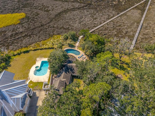 437 Mimosa Drive, St Simons Island, GA 31522