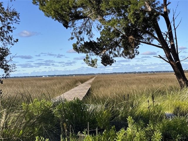 437 Mimosa Drive, St Simons Island, GA 31522