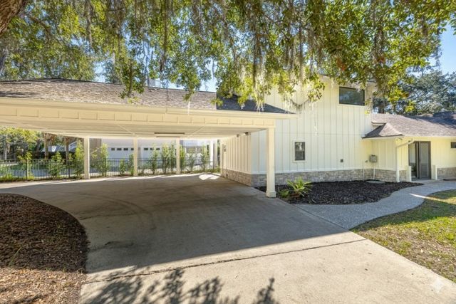 437 Mimosa Drive, St Simons Island, GA 31522