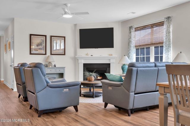 56 Woodchuck Drive, Barnegat, NJ 08005