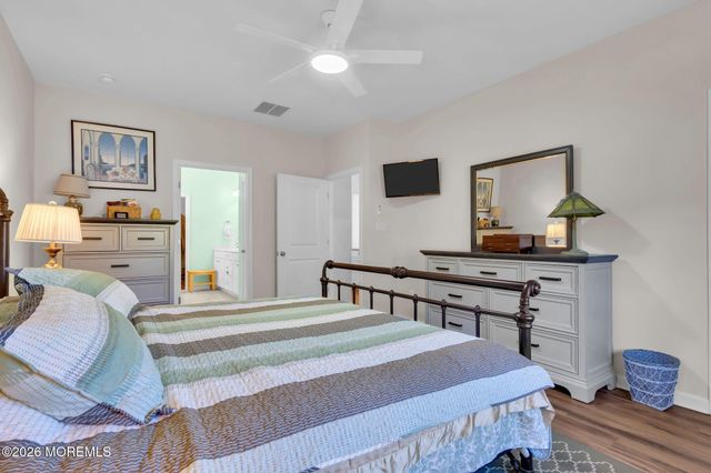56 Woodchuck Drive, Barnegat, NJ 08005
