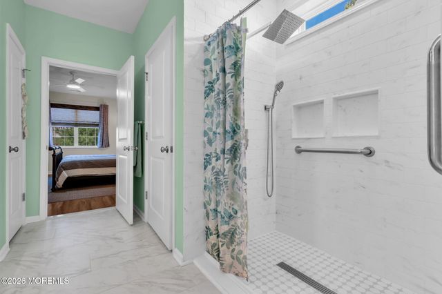 56 Woodchuck Drive, Barnegat, NJ 08005
