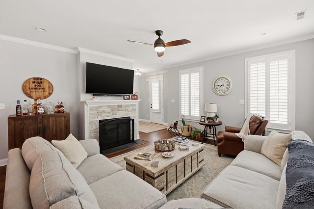 2153 Patchen Lake Lane, Lexington, KY 40505