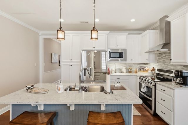2153 Patchen Lake Lane, Lexington, KY 40505