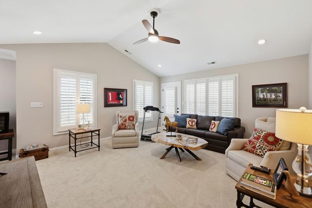 2153 Patchen Lake Lane, Lexington, KY 40505