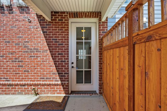 2153 Patchen Lake Lane, Lexington, KY 40505
