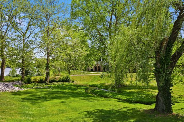 2153 Patchen Lake Lane, Lexington, KY 40505