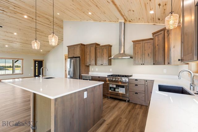 38 Heather Lane, Livingston, MT 59047