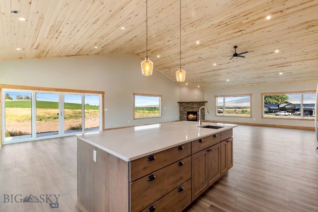 38 Heather Lane, Livingston, MT 59047