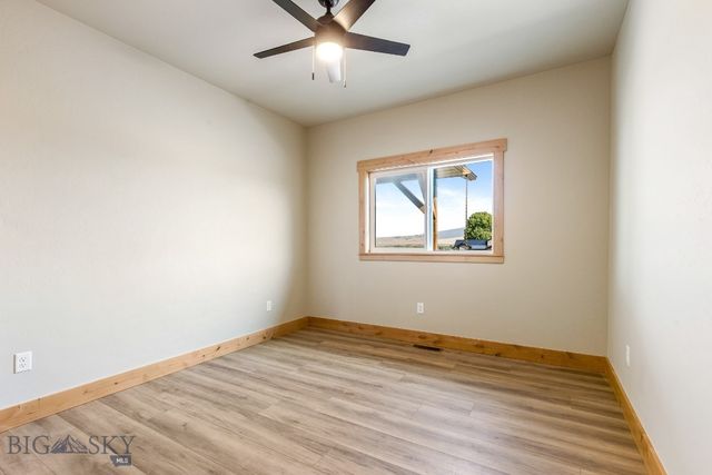 38 Heather Lane, Livingston, MT 59047