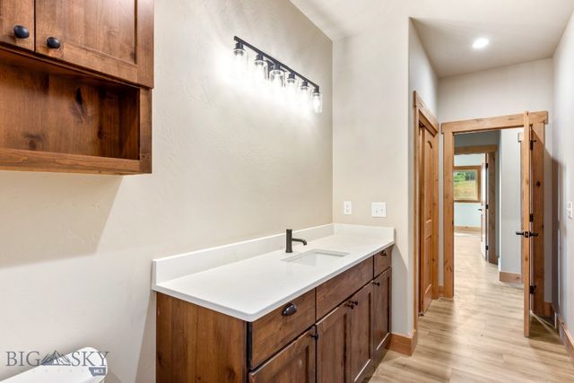 38 Heather Lane, Livingston, MT 59047