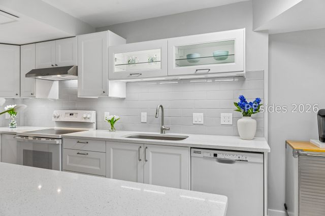 70 Paddle Boat Ln Apt 411D, Hilton Head Island, SC 29928