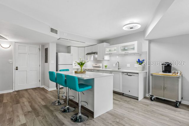 70 Paddle Boat Ln Apt 411D, Hilton Head Island, SC 29928