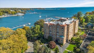 490 Bleeker Avenue 4L, Mamaroneck, NY 10543