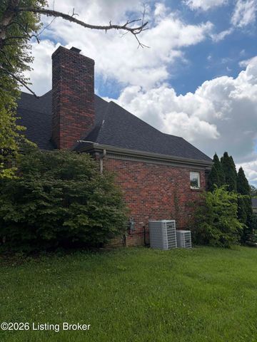 18708 Shelbyville Rd, Louisville, KY 40023