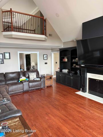 18708 Shelbyville Rd, Louisville, KY 40023