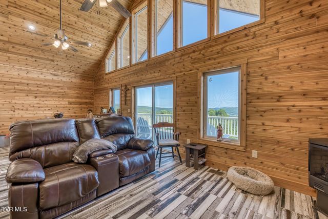 384 Cross Mountain Drive, Shady Valley, TN 37688