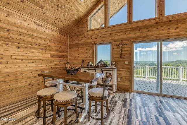 384 Cross Mountain Drive, Shady Valley, TN 37688