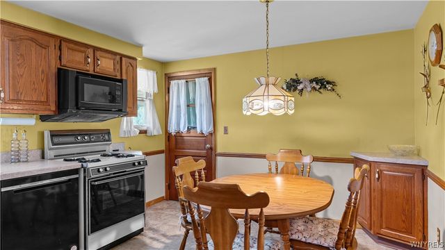 34 Louise Drive, Cheektowaga, NY 14227