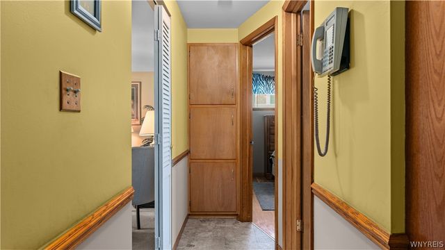 34 Louise Drive, Cheektowaga, NY 14227