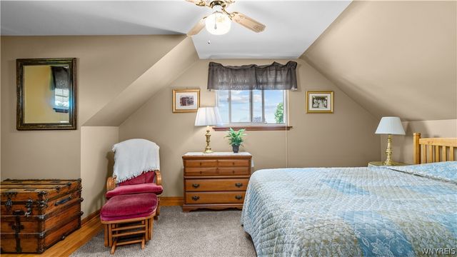 34 Louise Drive, Cheektowaga, NY 14227