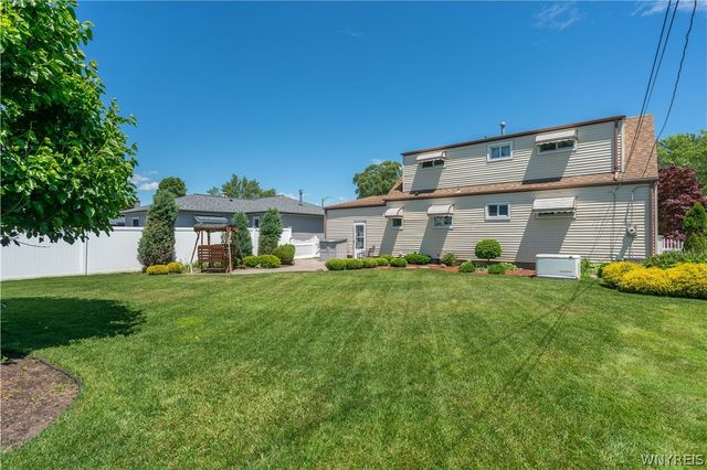 34 Louise Drive, Cheektowaga, NY 14227