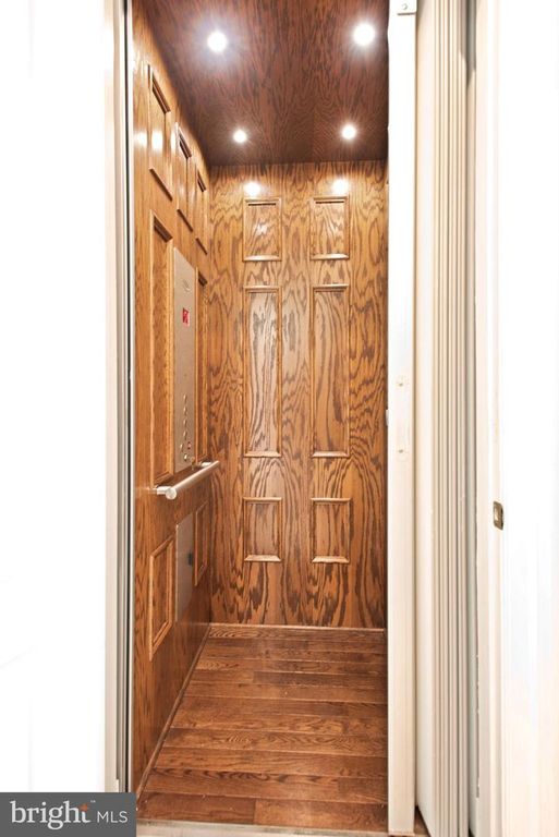 8319 QUARRY MANOR TER, Bethesda, MD 20817