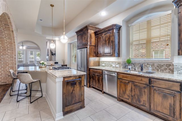 11321 Dujon Lane, Dallas, TX 75218